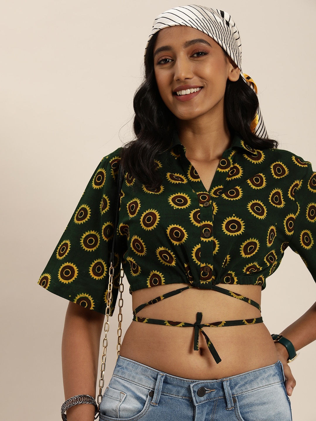 

Taavi Green & Yellow Handblock Geometric Printed Blouson Crop Top