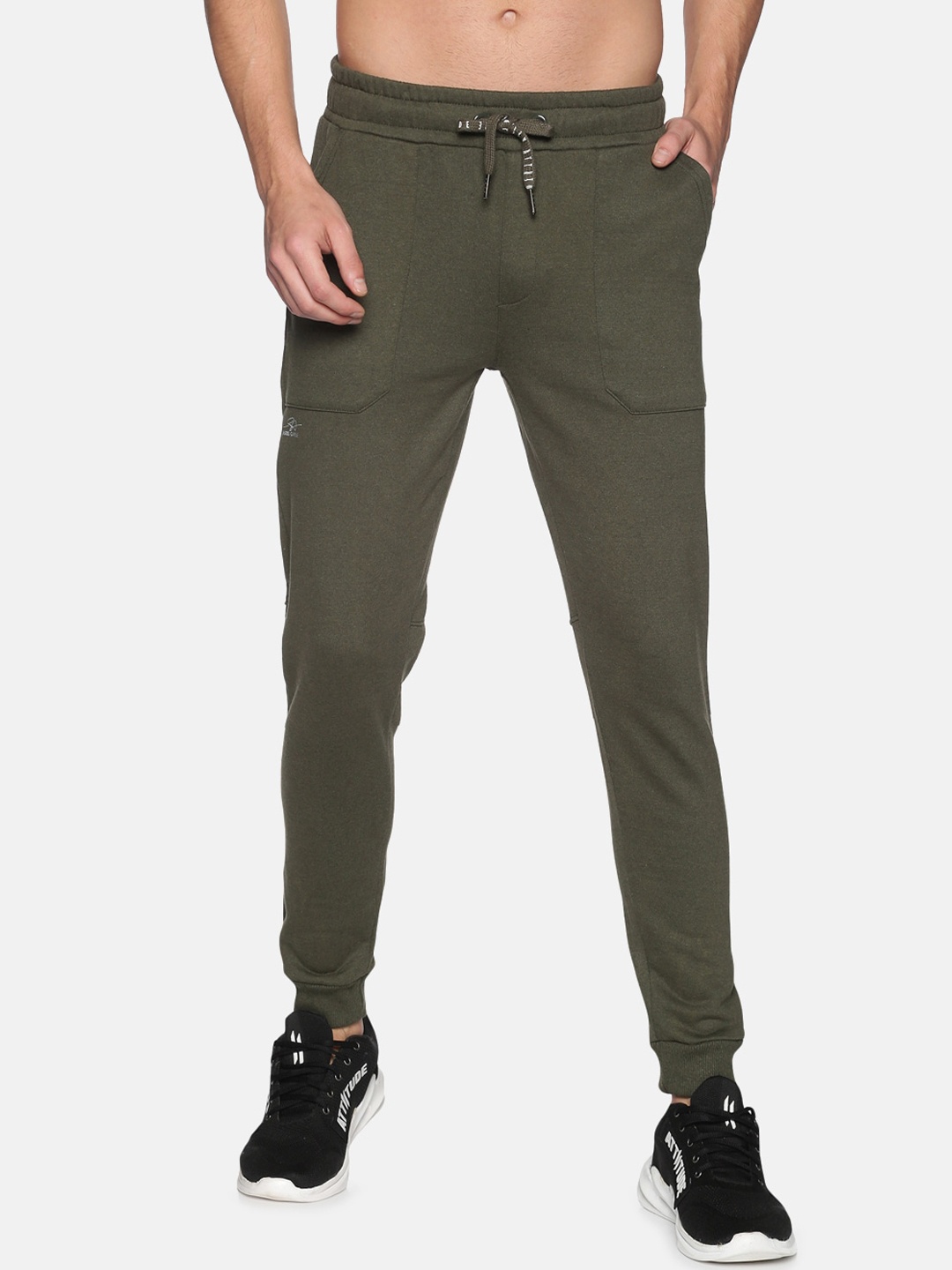ATTIITUDE Men Green Brand Logo Printed Pure Cotton Slim-Fit Joggers