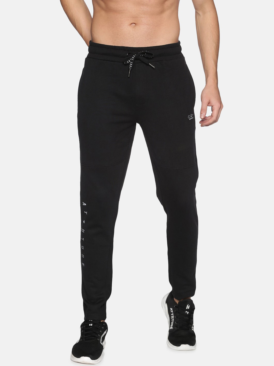 

ATTIITUDE Men Black Solid Slim-Fit Pure Cotton Joggers