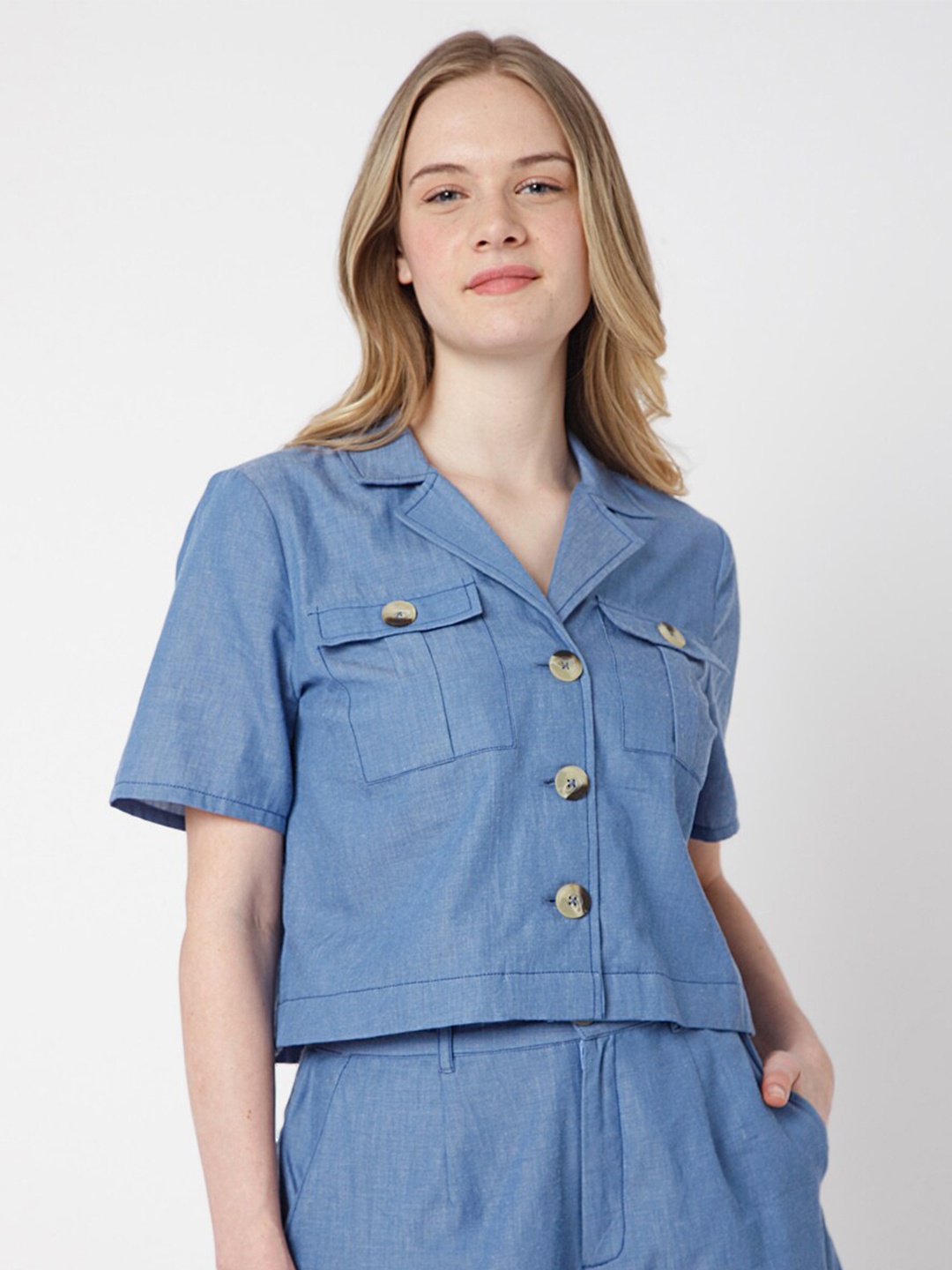 

Vero Moda Women Blue Regular Fit Casual Shirt