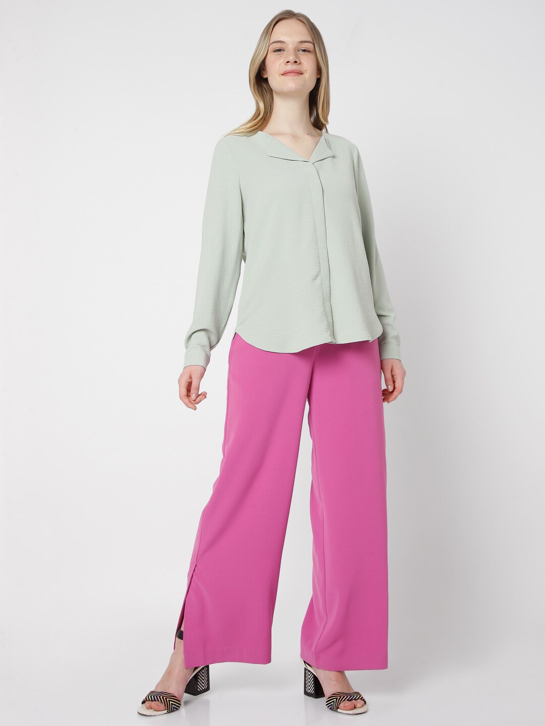 

Vero Moda Women Green Casual Shirt