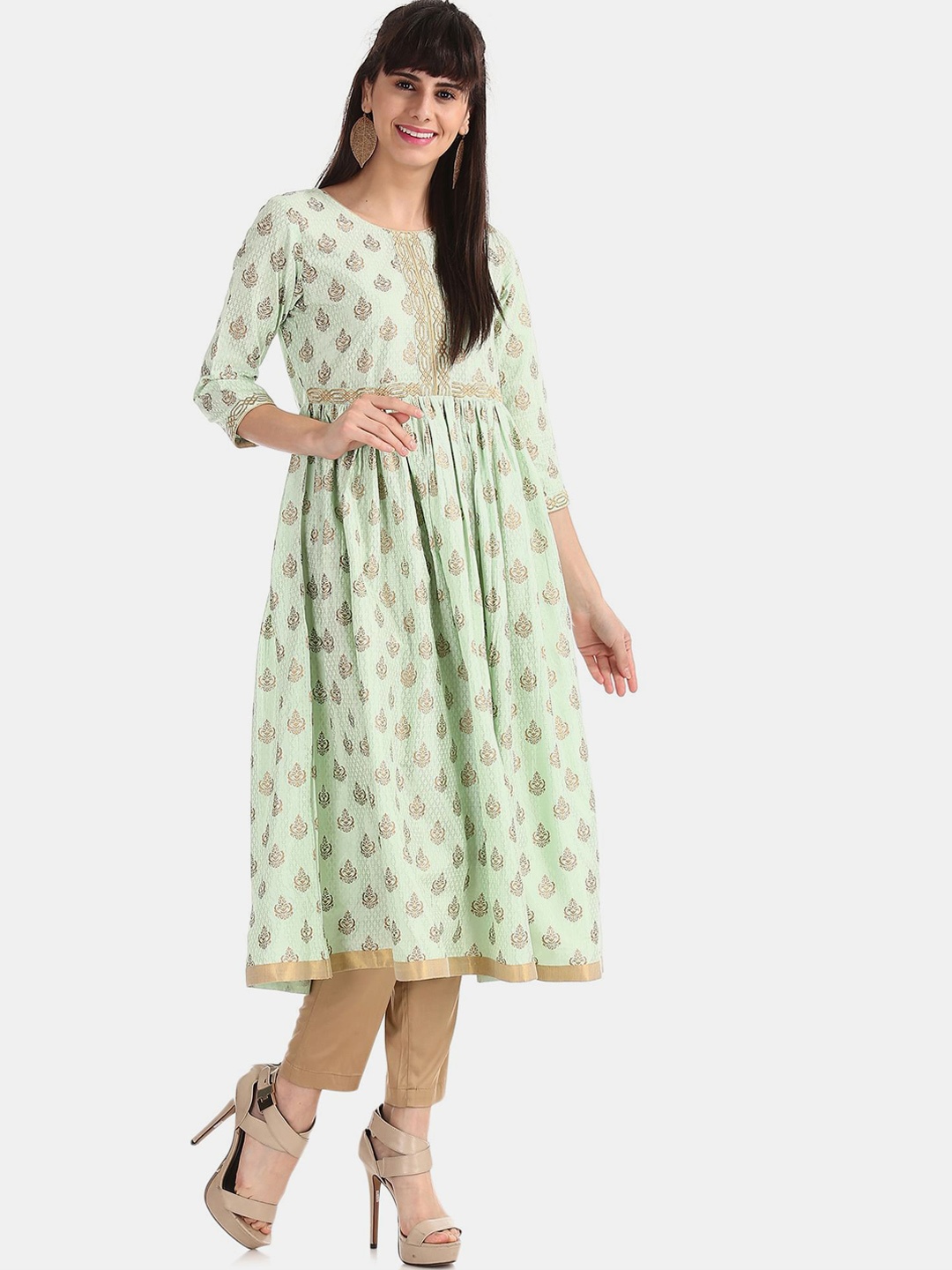 

Anahi Women Green Ethnic Motifs Printed Regular Sleeves Anarkali Kurta