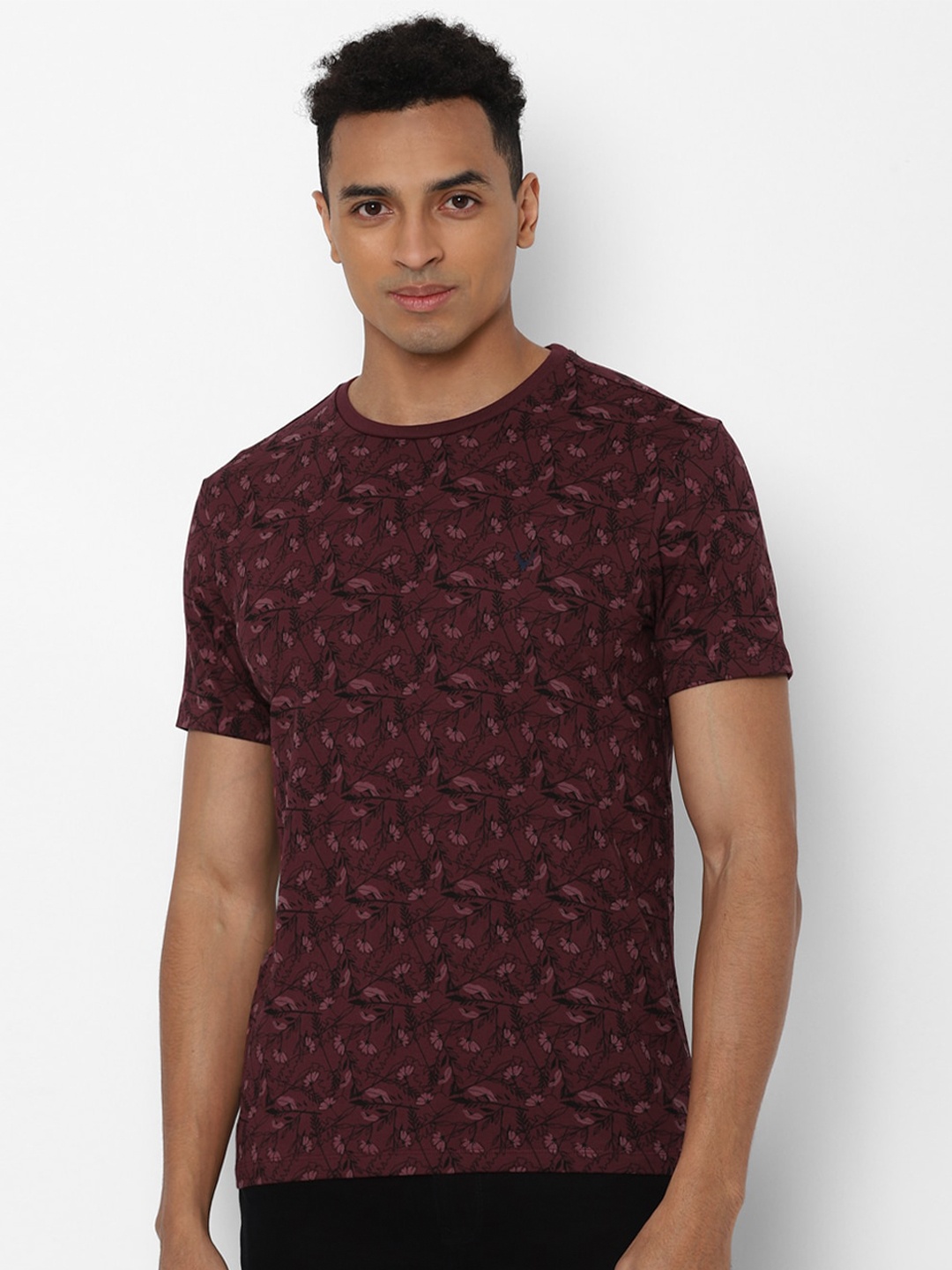 

Allen Solly Men Maroon Printed Pure Cotton Regular Fit T-shirt