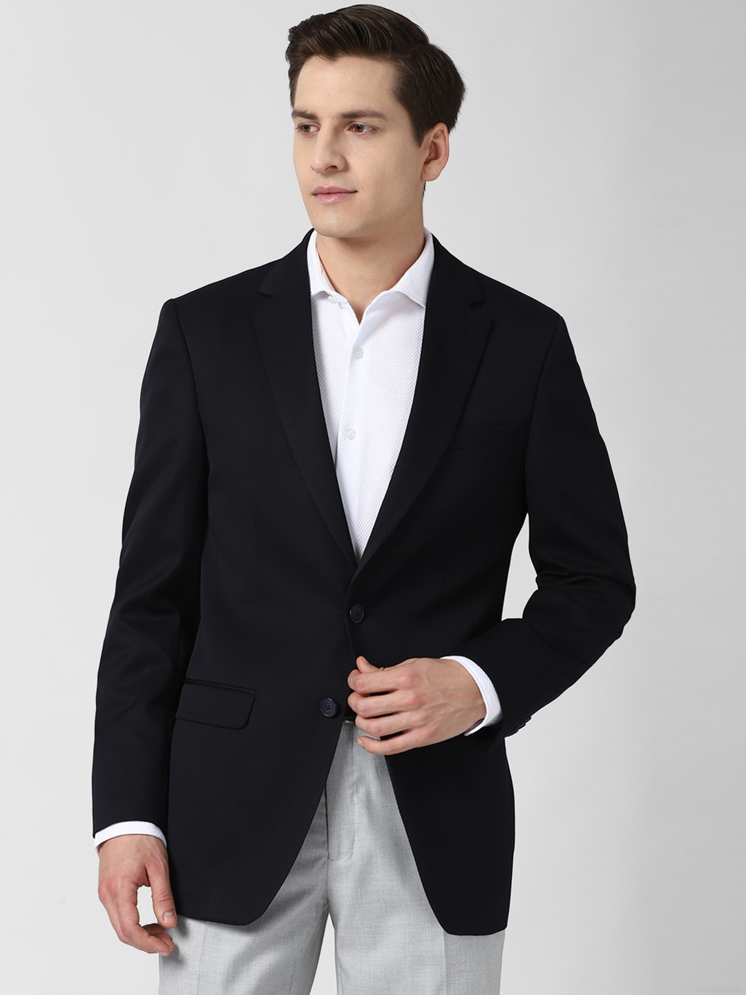 

Peter England Men Single Breasted Formal Blazers, Black