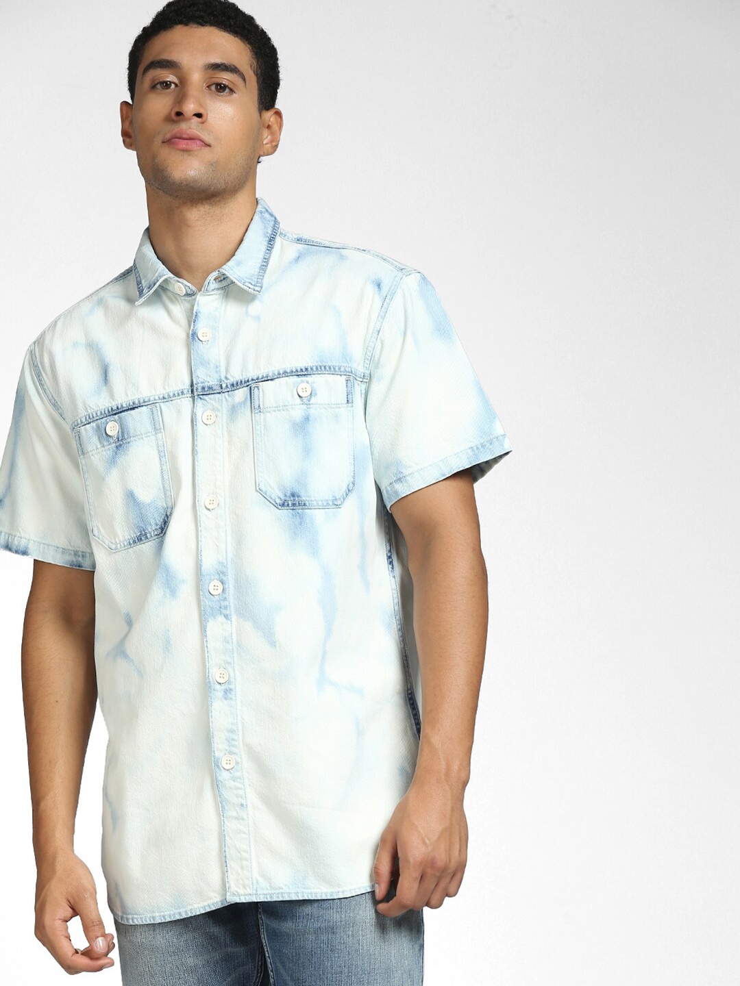 

Jack & Jones Men Blue Faded Cotton Casual Shirt