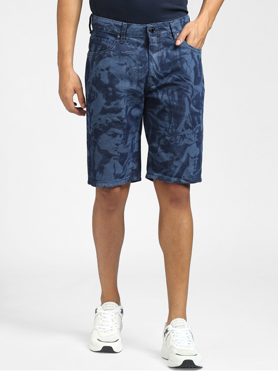 

Jack & Jones Men Blue Printed Low-Rise Denim Shorts