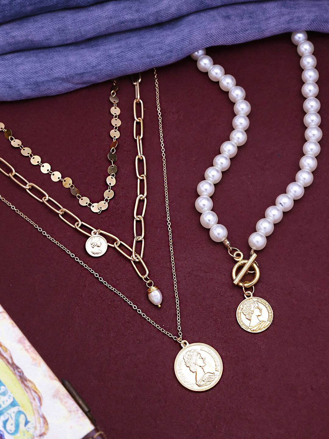 

Yellow Chimes Gold-Toned & White Set of 2 Antique Minimal Chain Necklace