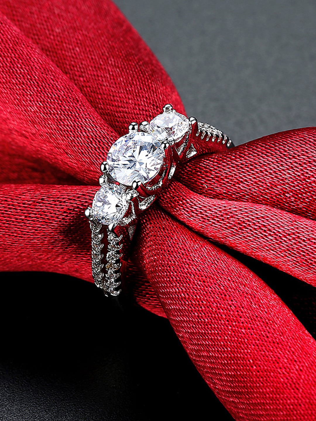

Yellow Chimes Silver-Plated White Crystal-Studded Finger Ring