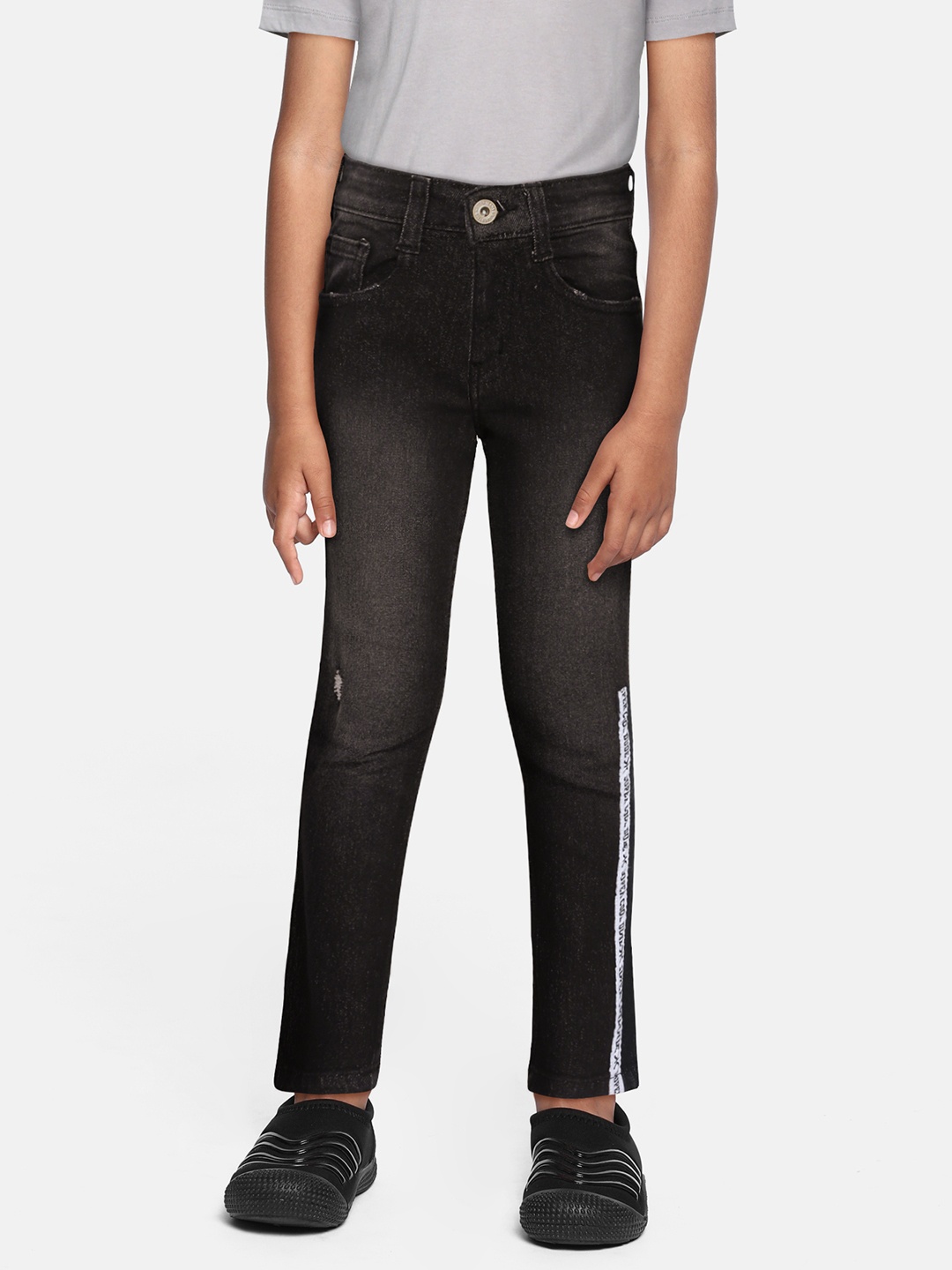 

Killer Boys Black Slim Fit Low Distress Stretchable Jeans