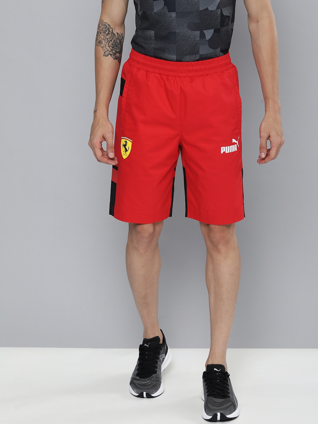 

PUMA Motorsport Men Red Scuderia Ferrari Race SDS Woven Motorsports Shorts