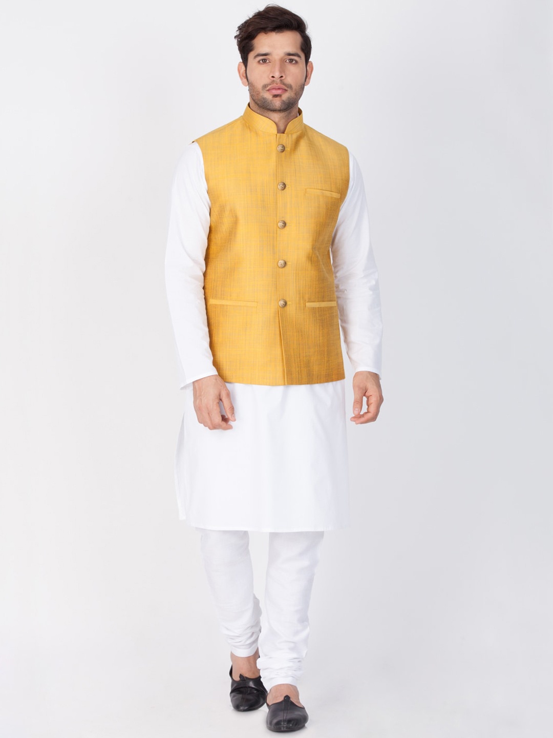 

VASTRAMAY Men White Pure Cotton Kurta with Churidar