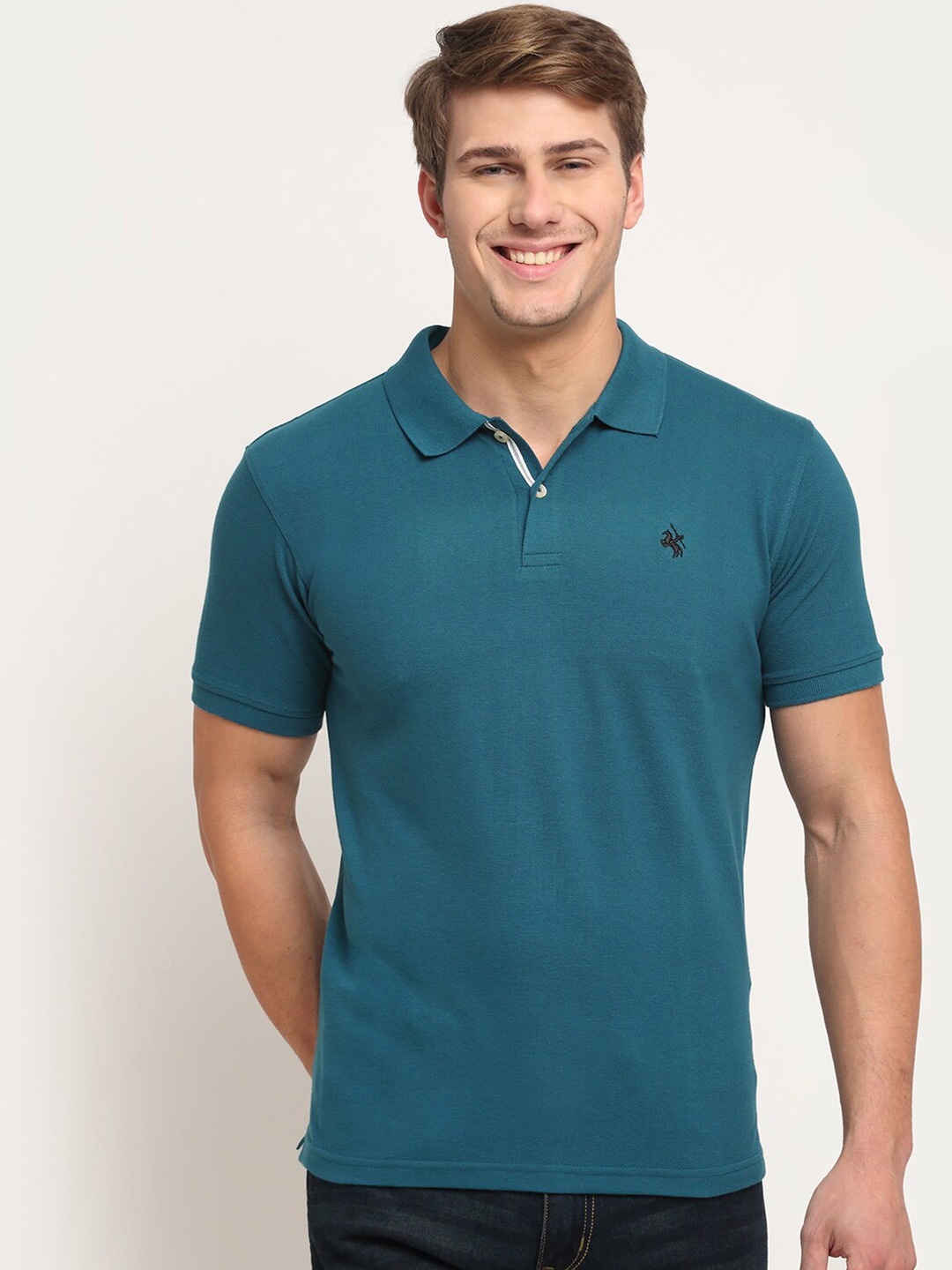 

Cantabil Men Green Cotton Polo Collar T-shirt