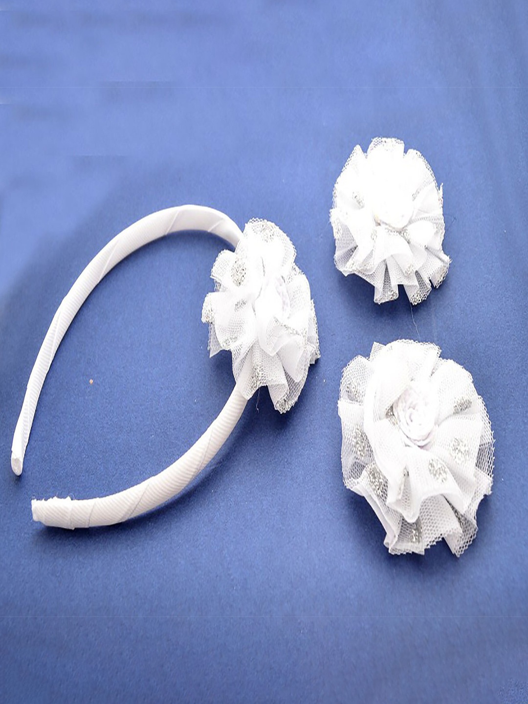 

Jewelz Women White Set Of 3 Flower Embellished Hair Accessory Set