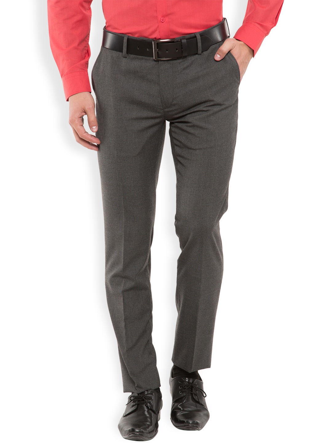 

Black coffee Men Charcoal Grey Solid Sharp Fit Flat-Front Trousers