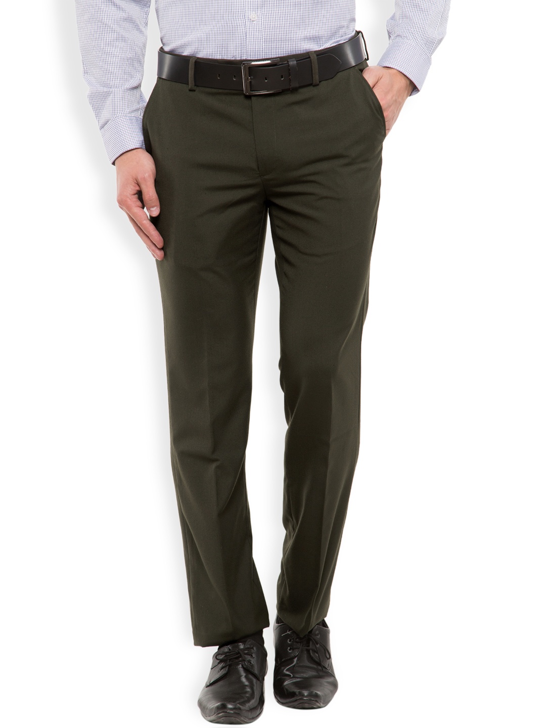 

Black coffee Men Olive Green Solid Regular Fit Flat-Front Trousers