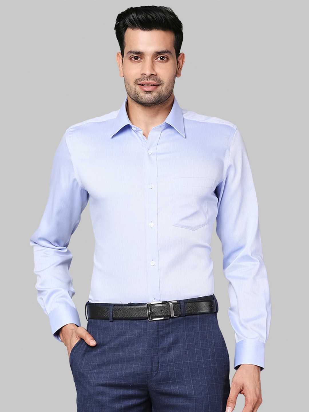 

Park Avenue Men Blue Solid Formal Pure Cotton Shirt