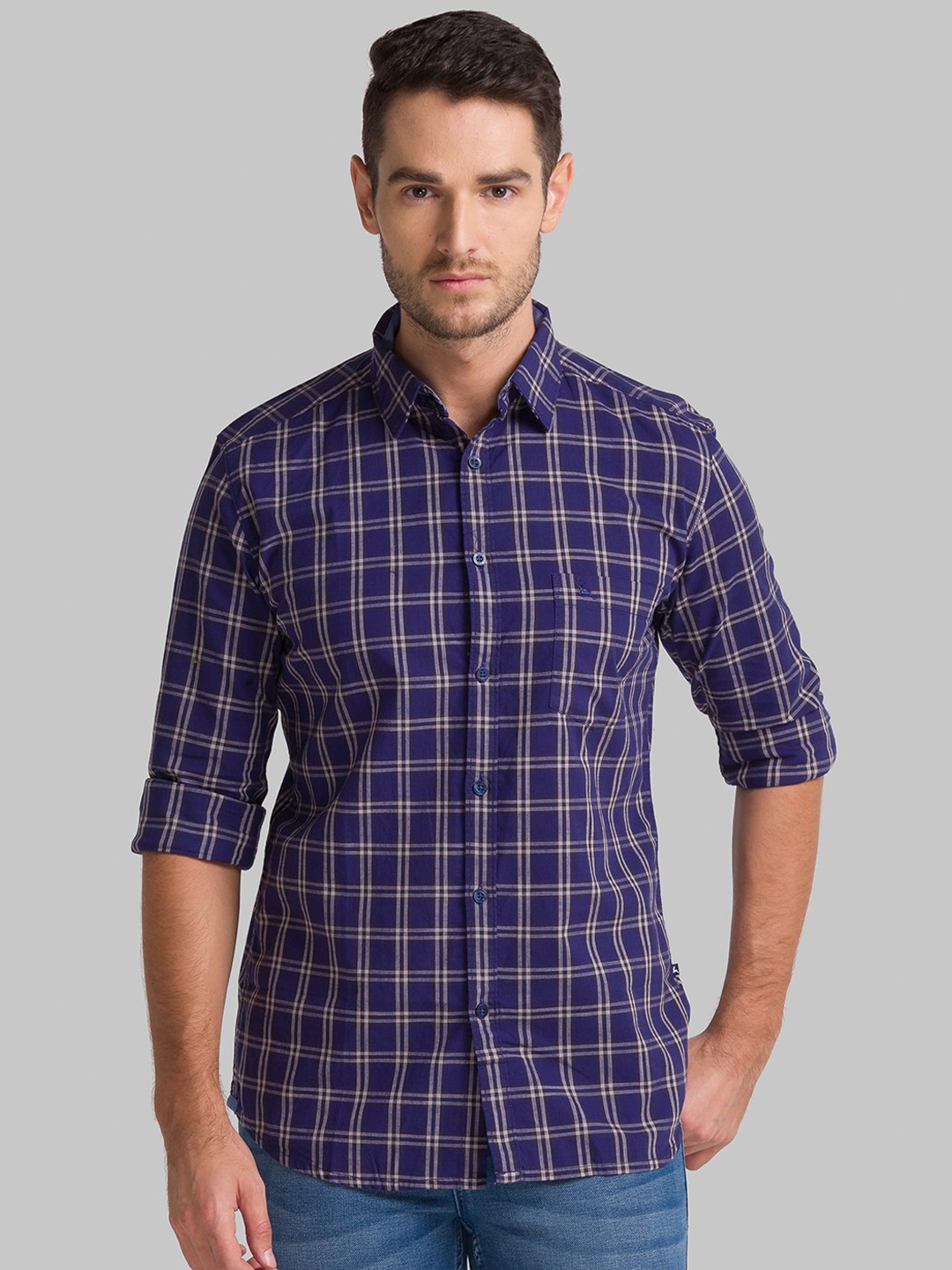 

Parx Men Blue & Cream Slim Fit Checked Casual Shirt