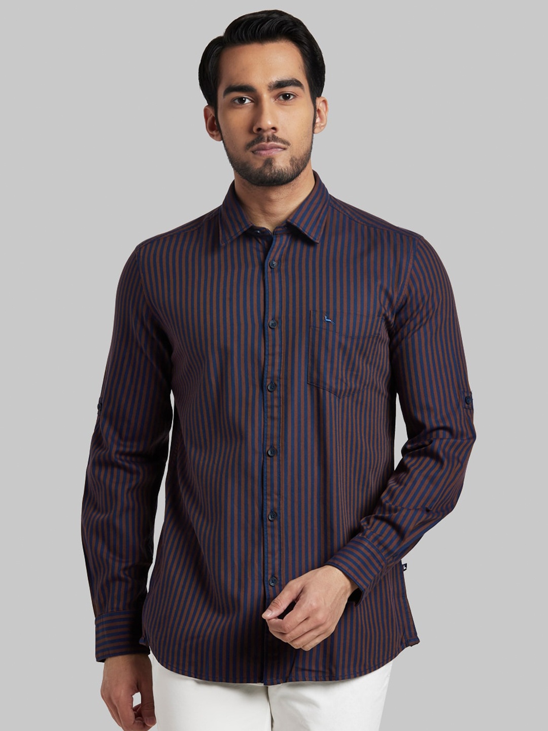 

Parx Men Brown Slim Fit Striped Casual Shirt