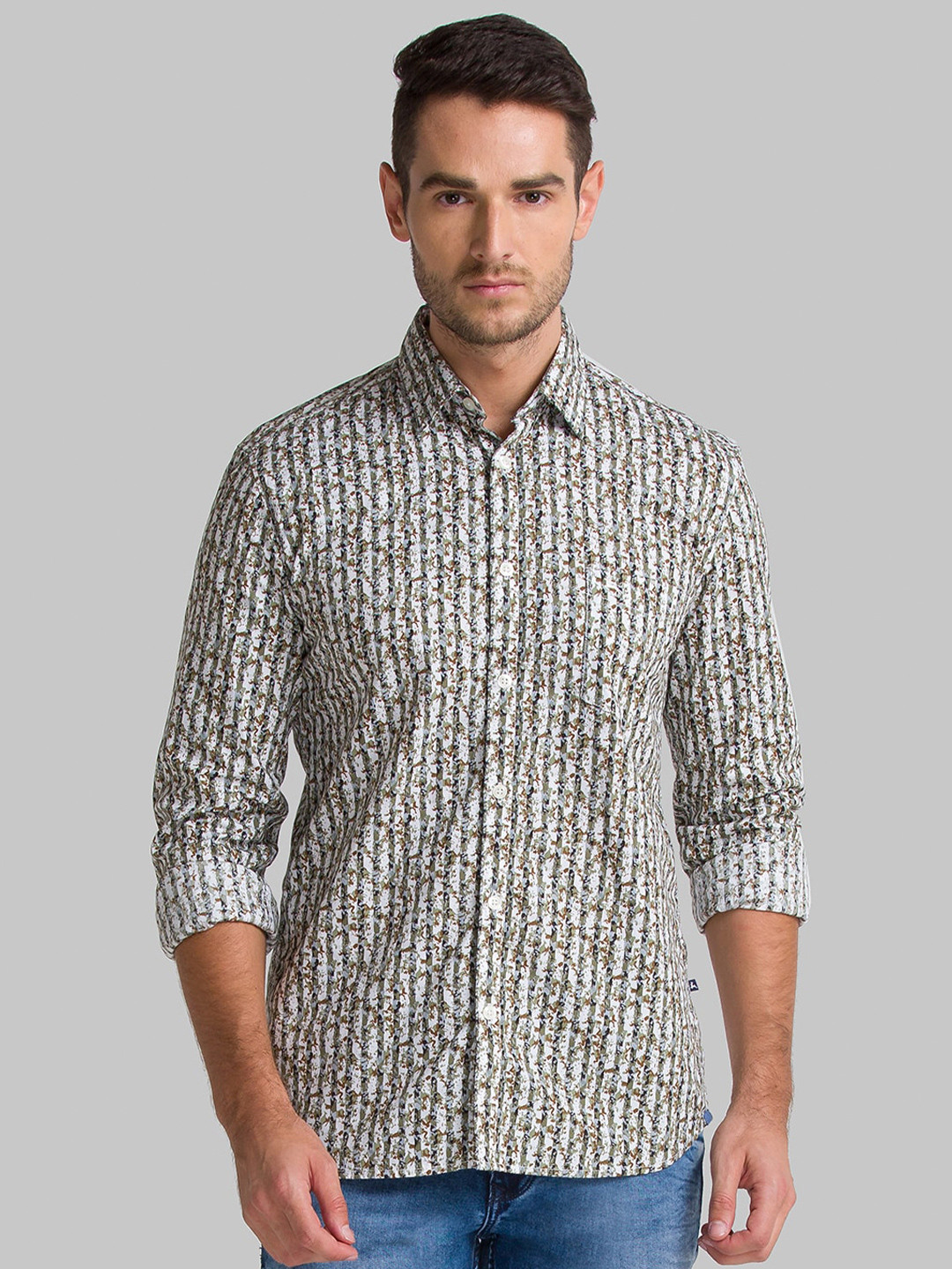 

Parx Men Green Slim Fit Printed Casual Shirt