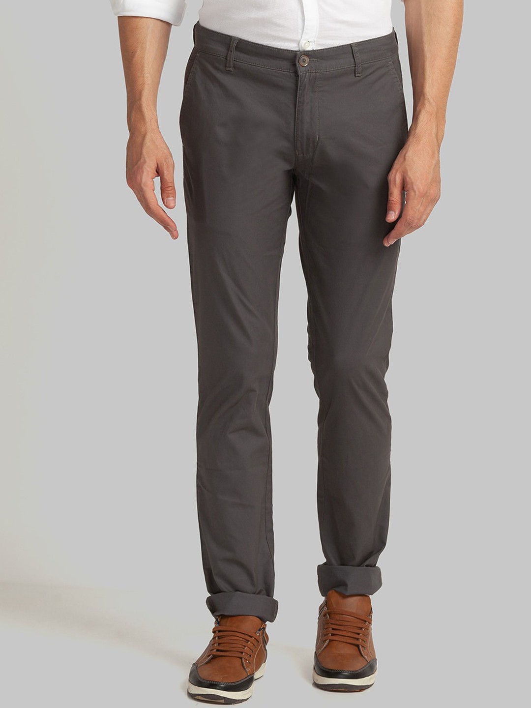 

Parx Men Grey Tapered Fit Trousers