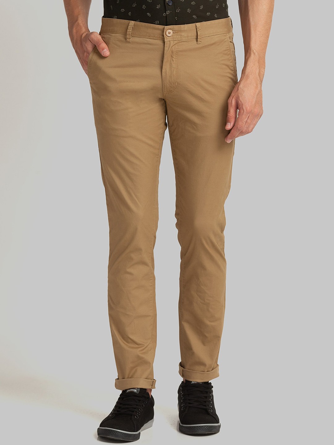

Parx Men Khaki Tapered Fit Chinos Trousers