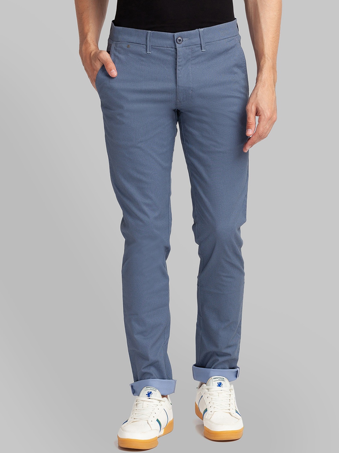 

Parx Men Blue Solid Tapered Fit Trousers