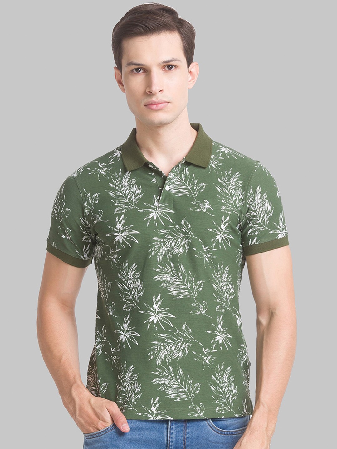 

Parx Men Green & White Printed Polo Collar Tropical T-shirt