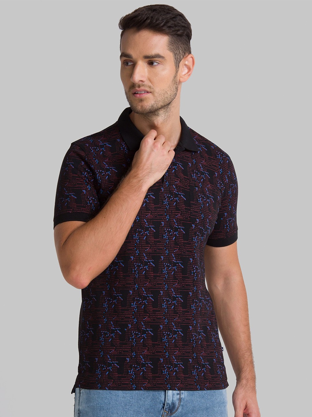 

Parx Men Black & Blue Printed Polo Collar T-shirt