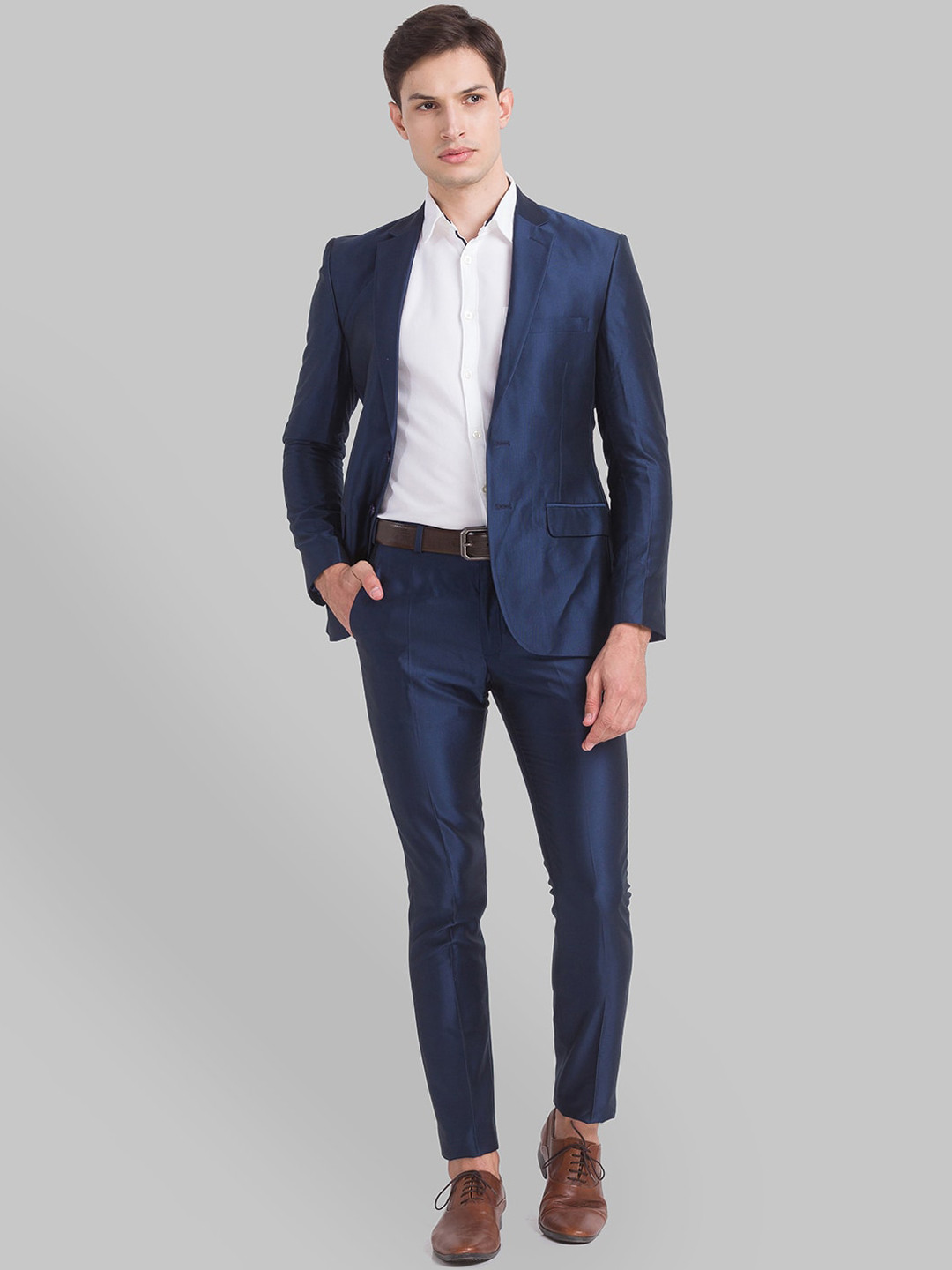 

Parx Men Blue Solid Single-Breasted 2 Piece Formal Suit