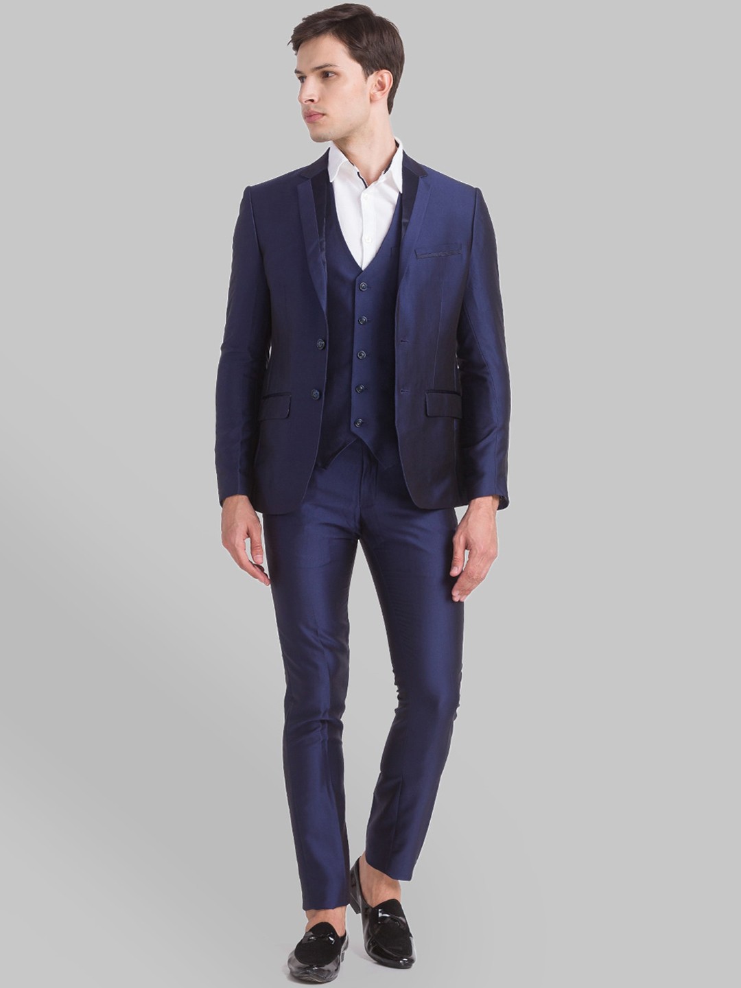 

Parx Men Blue Solid Single-Breasted Two-Piece Casual Suit