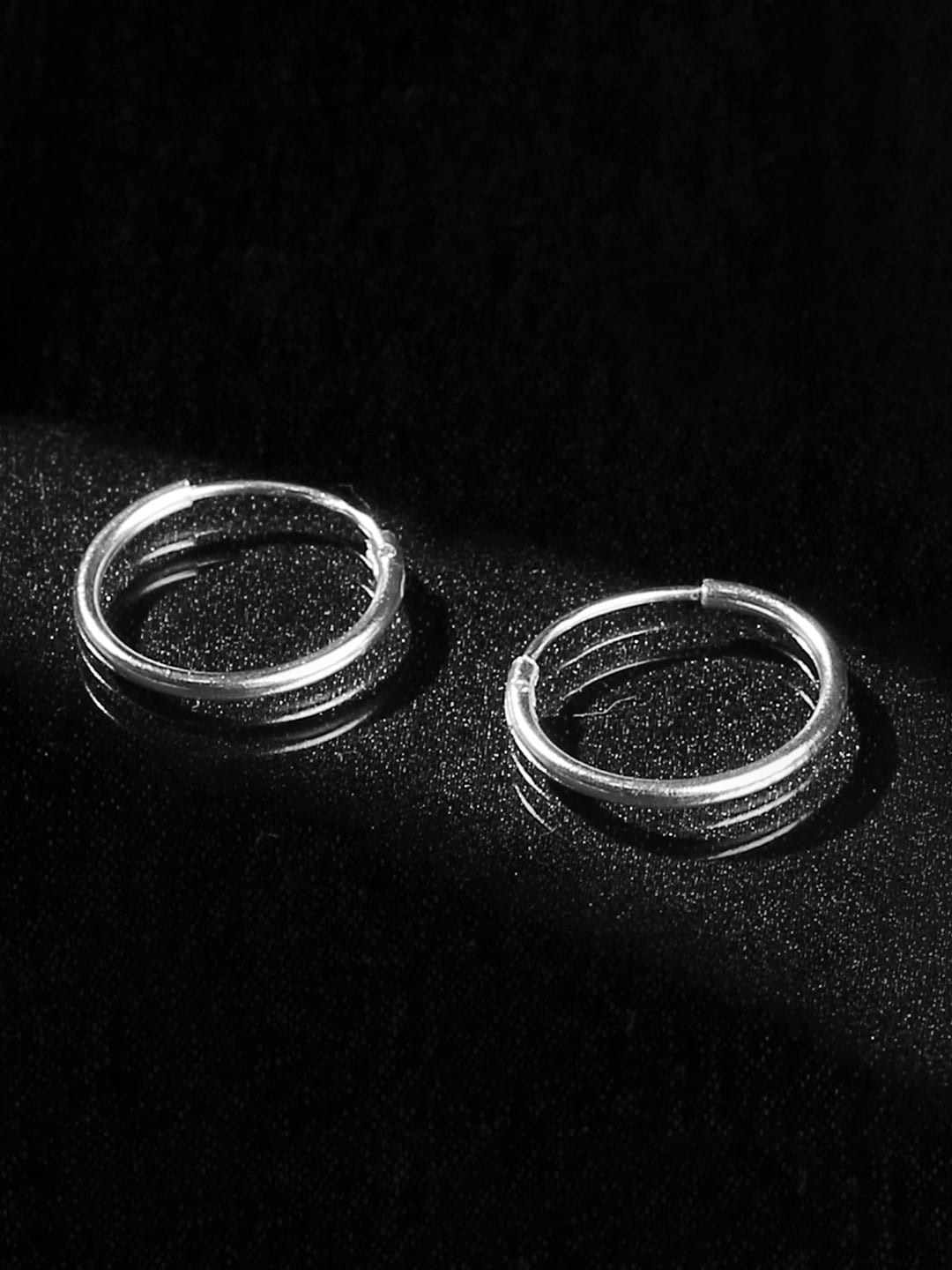 

Accessorize London Women 925 Pure Sterling Silver Smaller Chunky Hoops Earrings