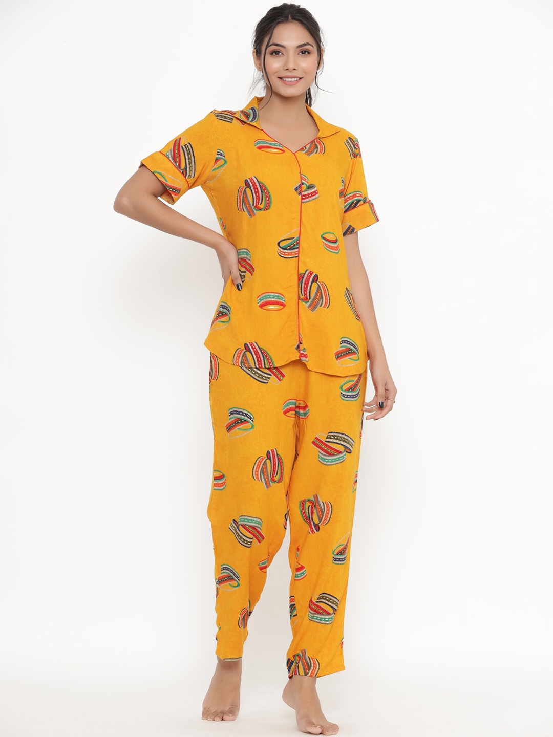 

DIVYANK Women Yellow Printed Night suit