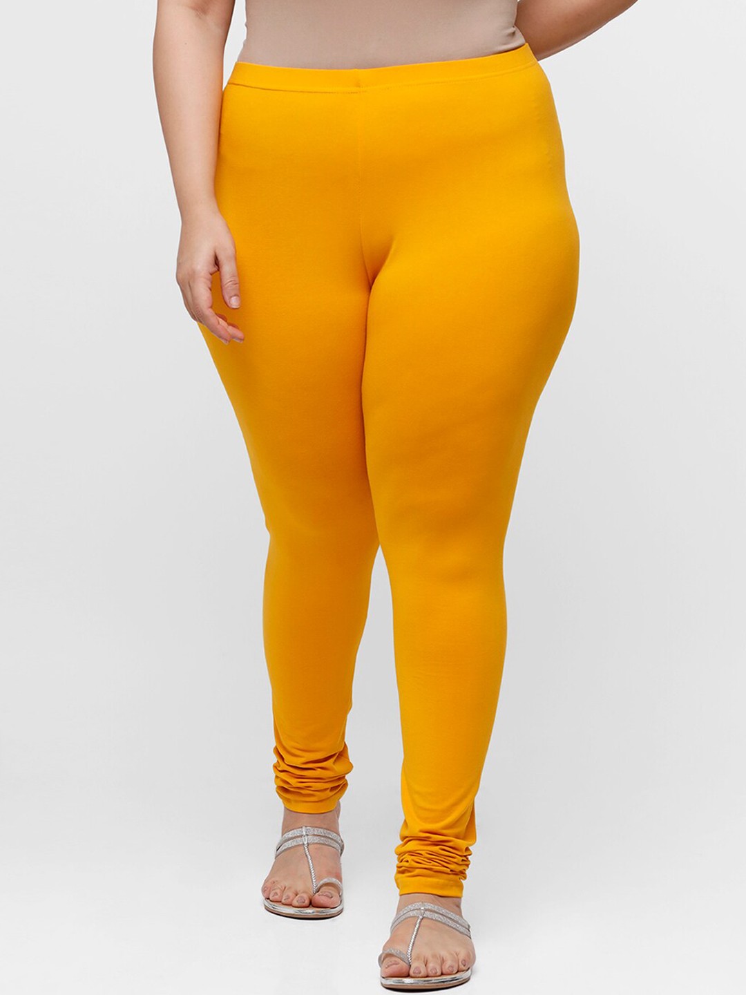 

De Moza Women Yellow Solid Cotton Churidar-Length Leggings