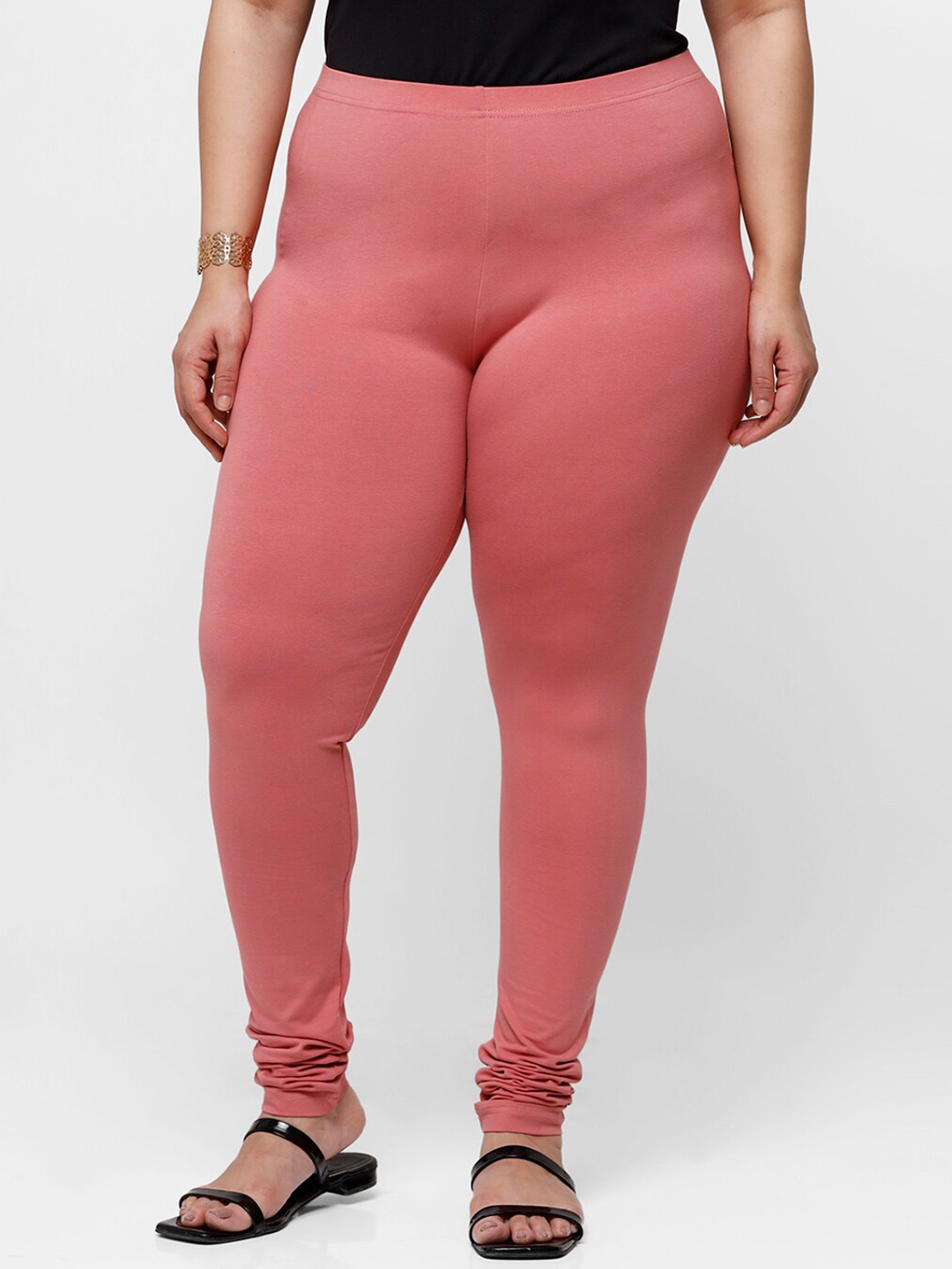 

De Moza Women Peach Solid Cotton Churidar-Length Leggings
