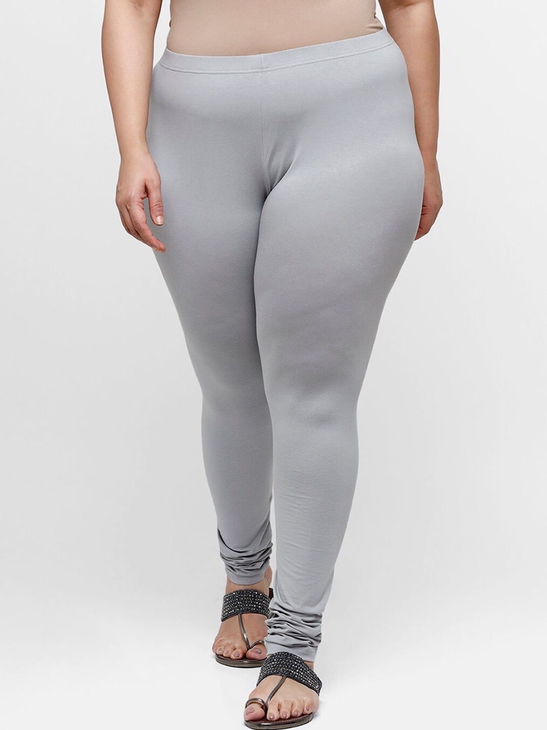 

De Moza Women Grey Solid Cotton Churidar-Length Leggings