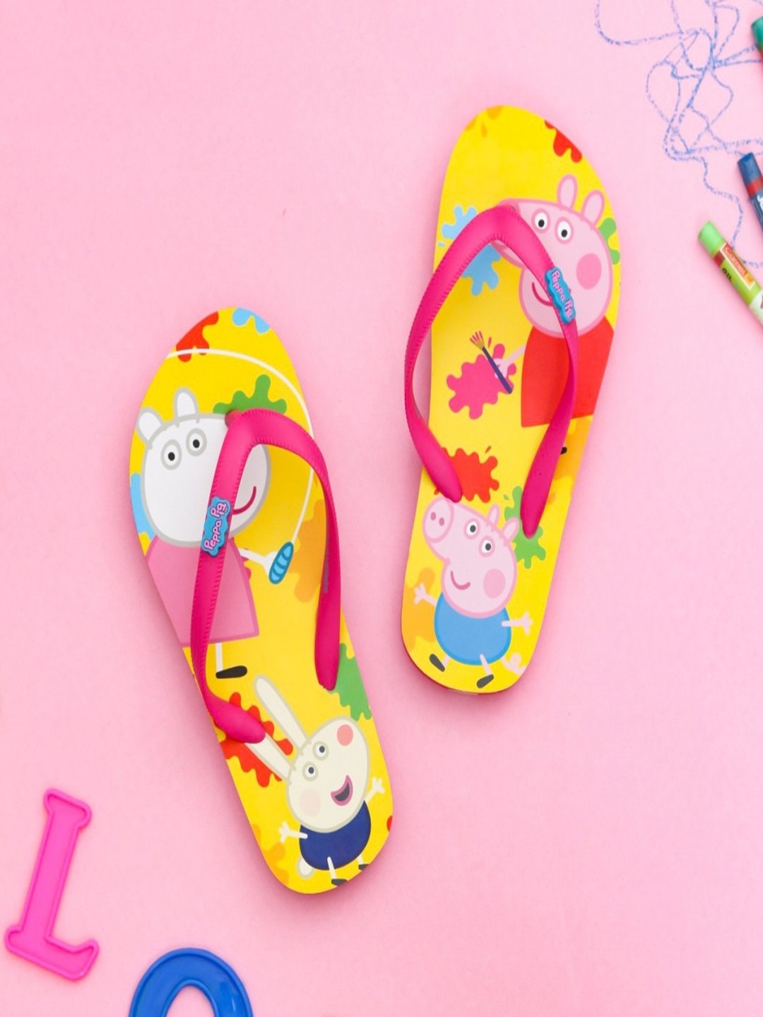 

Yellow Bee Girls Yellow & Pink Printed Rubber Thong Flip-Flops