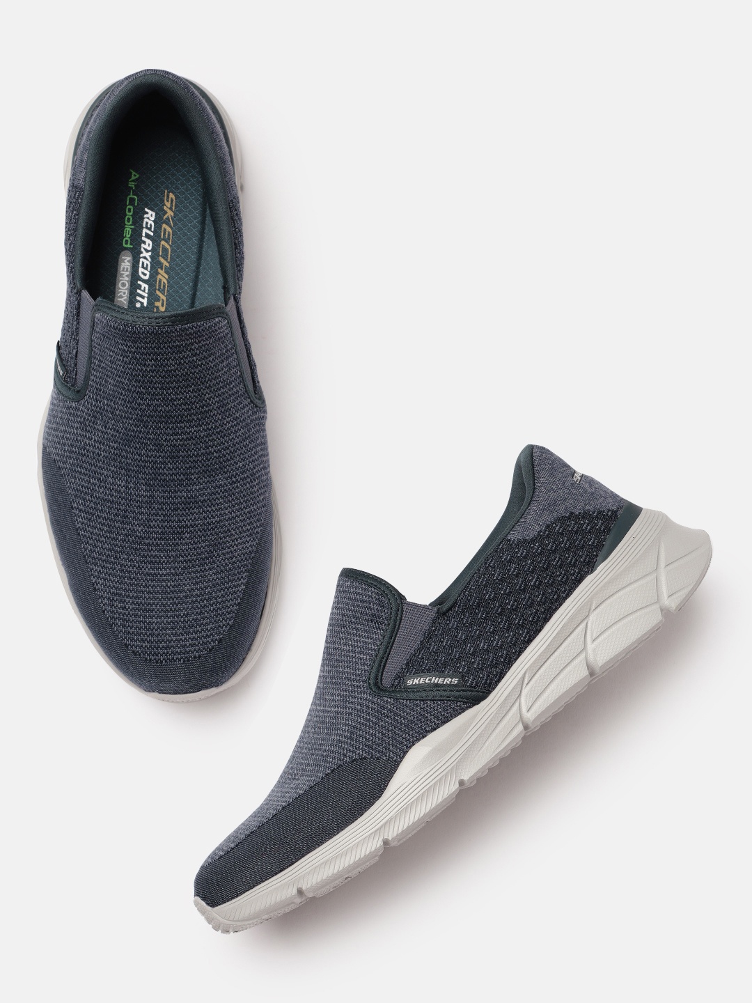 

Skechers Men Grey & Navy Blue EQUALIZER 4.0 - REVIVIFY Slip On Sneakers