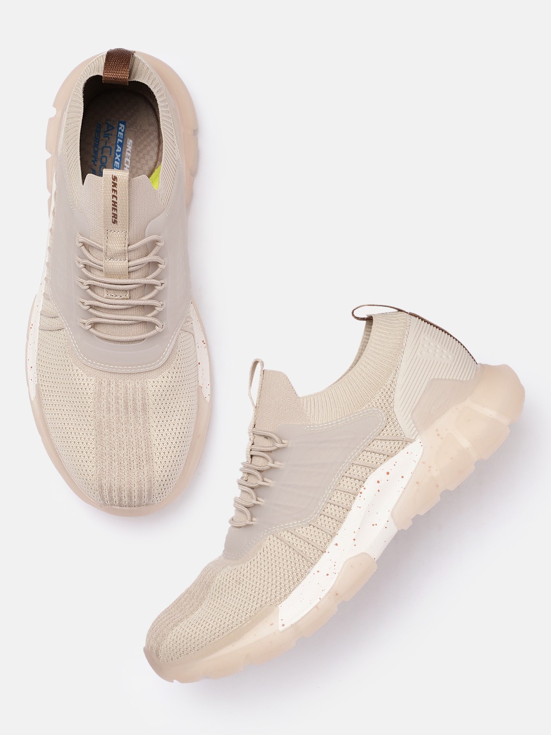 

Skechers Men Beige Textured Sneakers