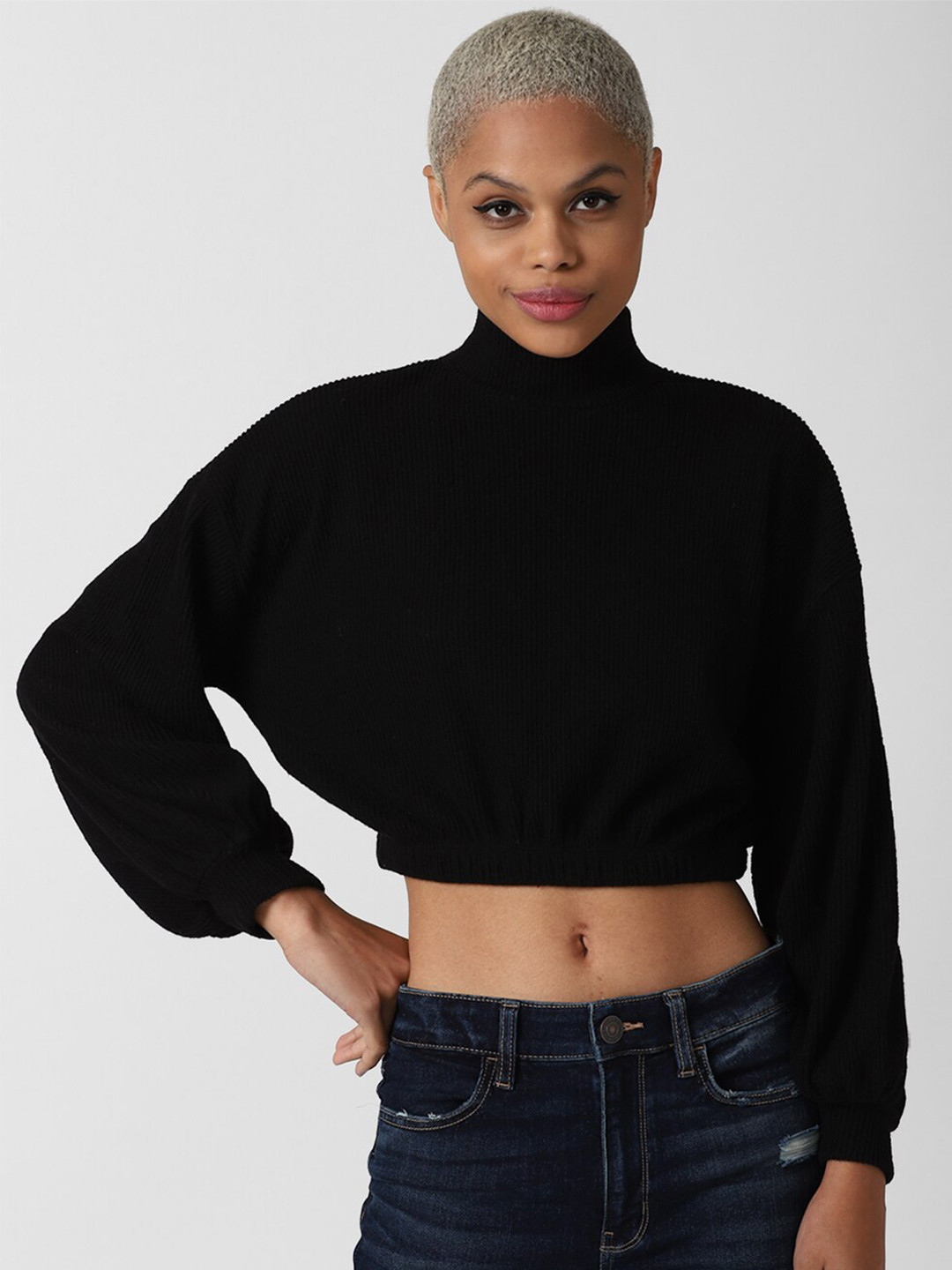 

FOREVER 21 Women Black Solid Crop Long Sleeves Pullover Sweater