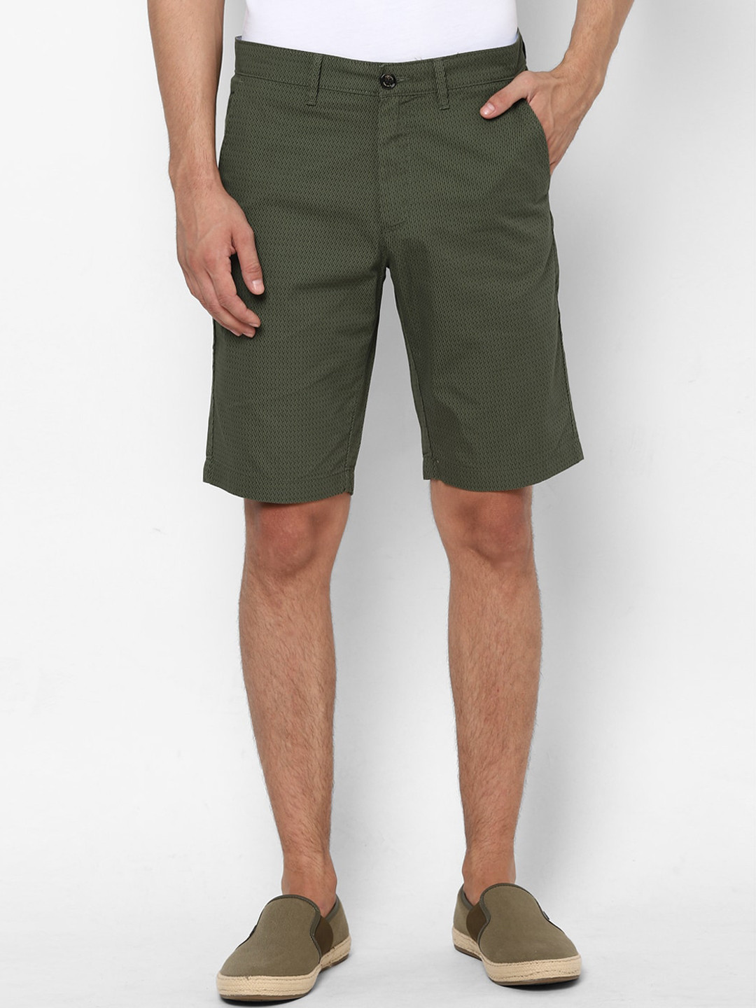 

Allen Solly Men Olive Green Slim Fit Pure Cotton Shorts
