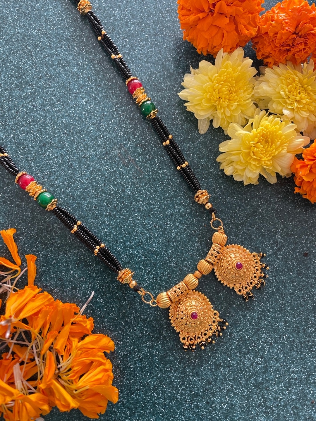 

Digital Dress Room Gold-Plated Black Stone-Studded & Beaded Mangalsutra