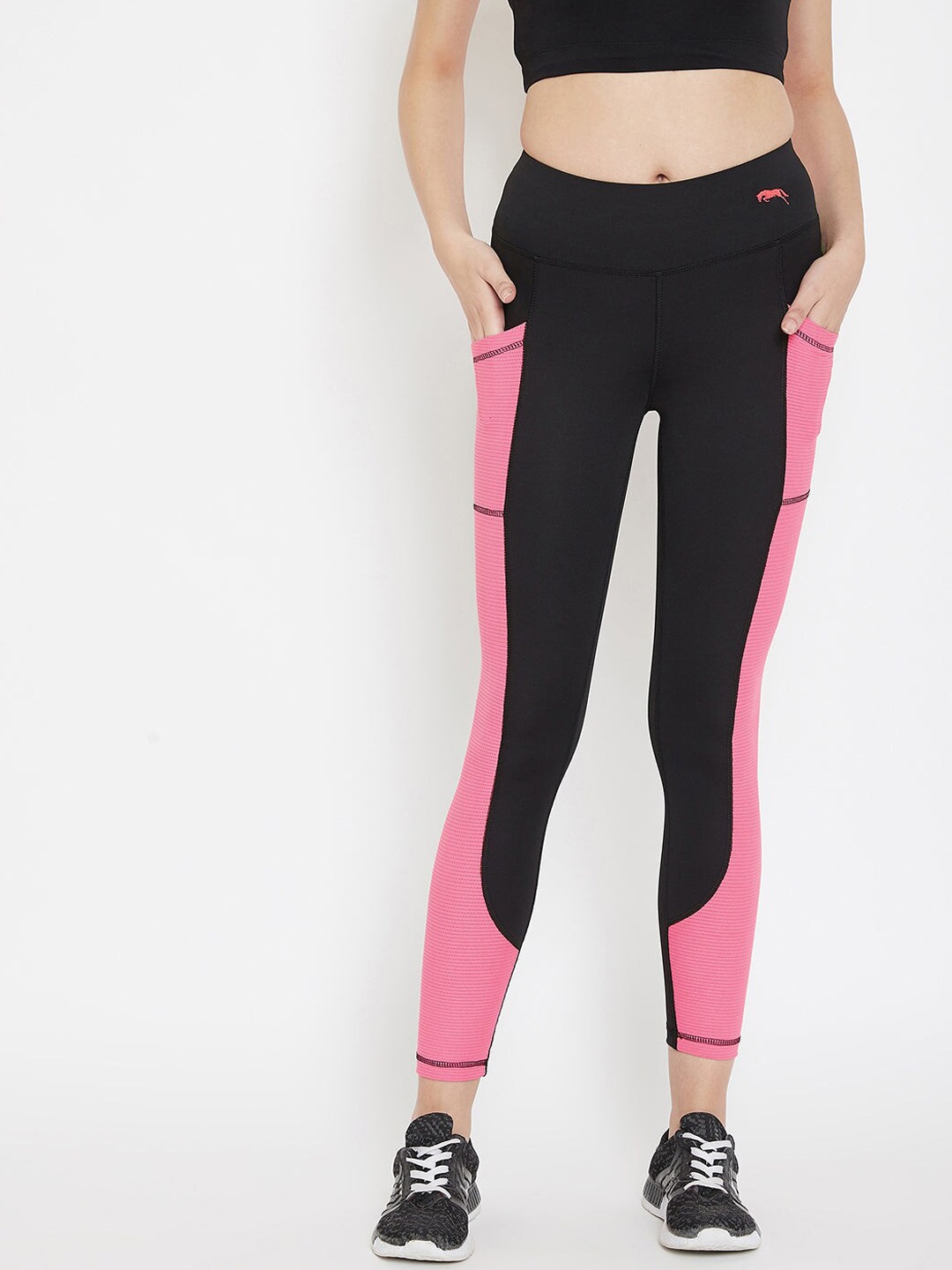 

JUMP USA Women Black & Pink Colourblocked Active Wear Tights