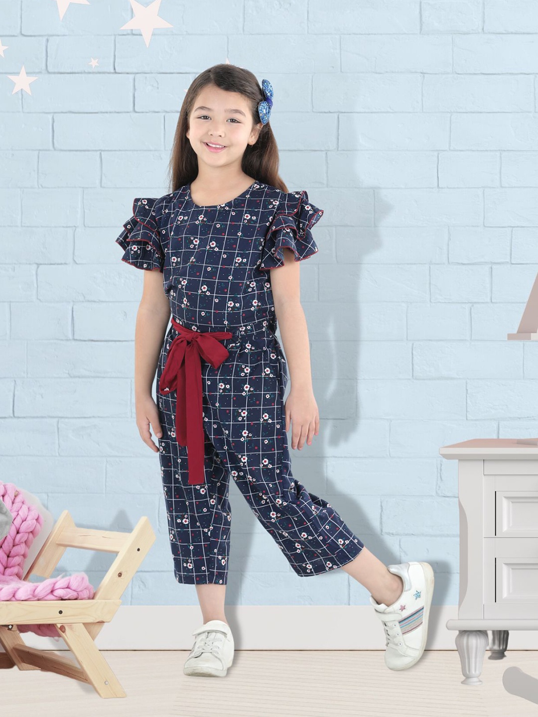 

Cutiekins Girls Navy Blue & White Floral Printed Capri Jumpsuit