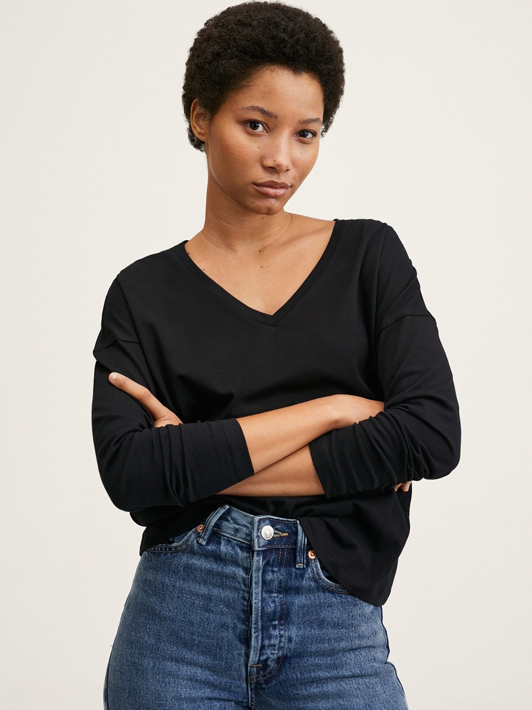 

MANGO Women Black Solid Drop-Shoulder Sleeves Pure Cotton T-shirt