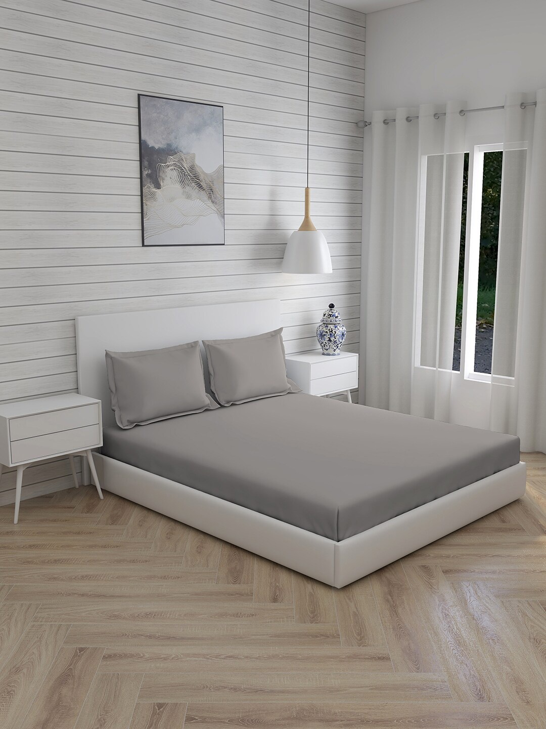 

Layers Grey 144 TC King Bedsheet with 2 Pillow Covers