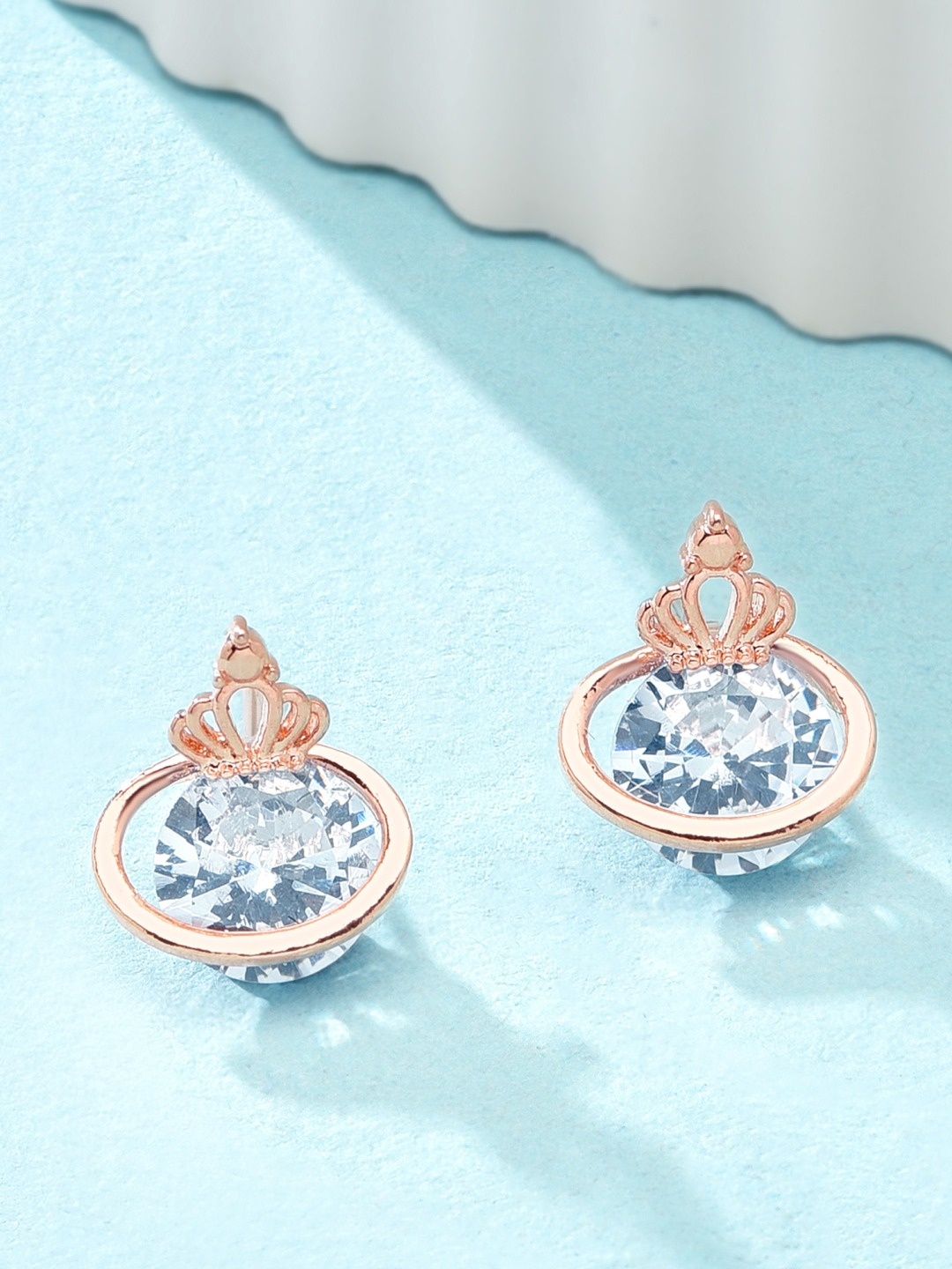 

AMI Rose Gold-Toned Cubic Zirconia Studded Crown Contemporary Studs Earrings