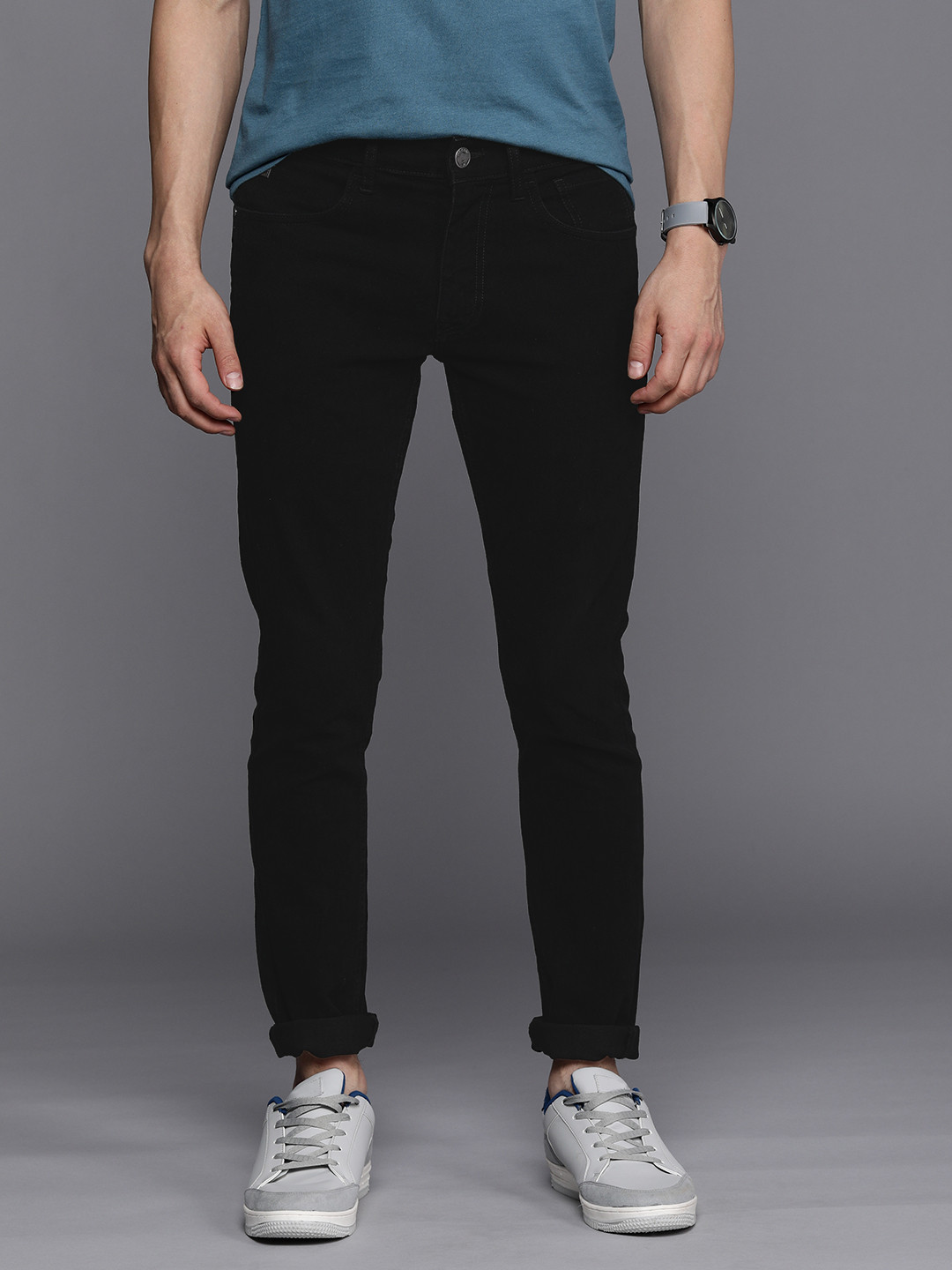 

WROGN Men Black Skinny Fit Mid Rise Stretchable Jeans