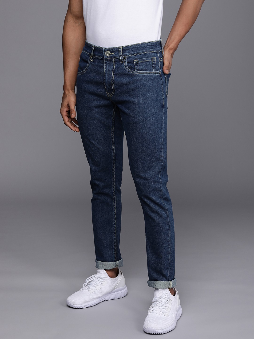 

WROGN Men Denim Mid Rise Stretchable Casual Jeans, Blue
