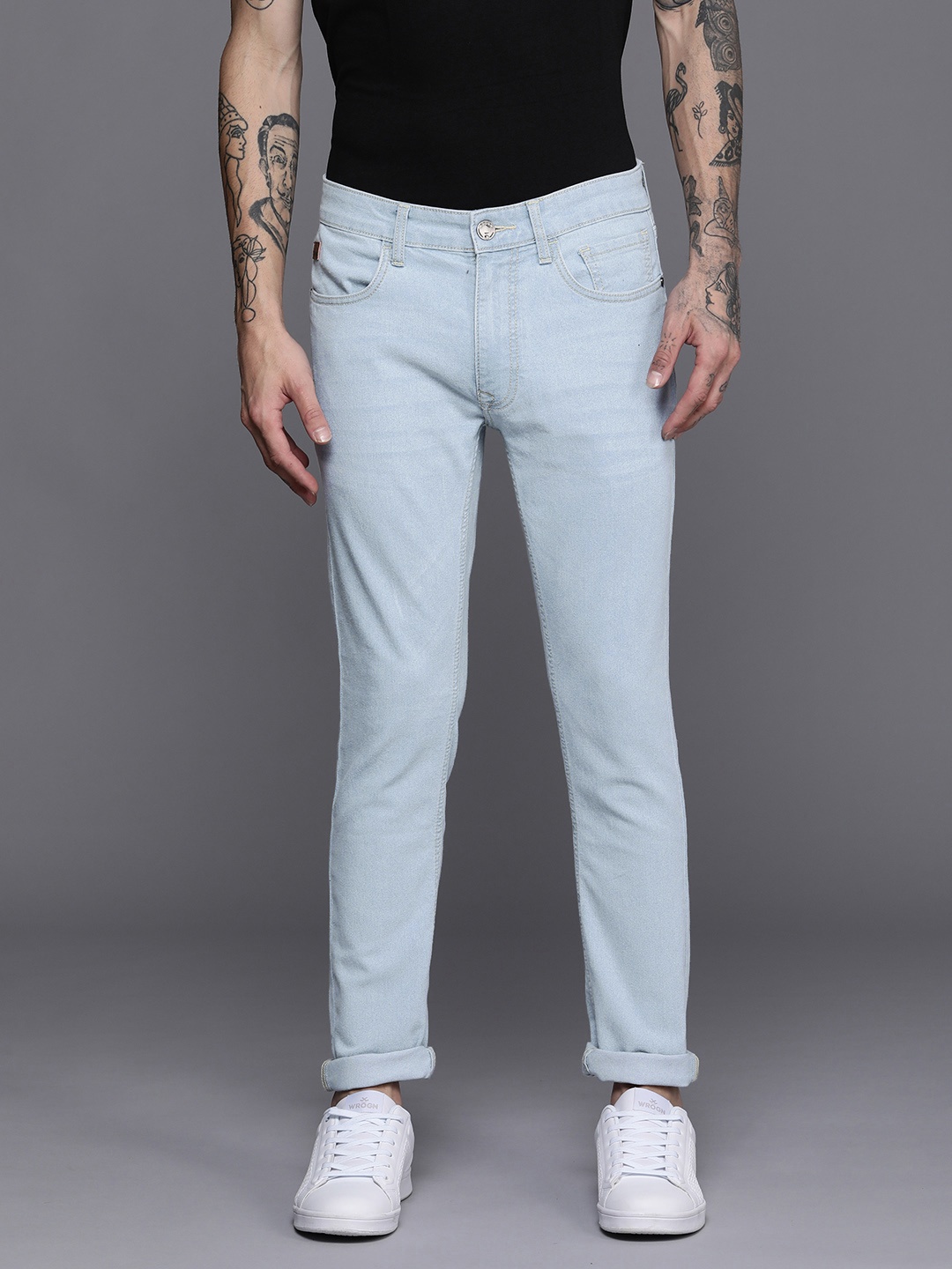 

WROGN Men Light Blue Skinny Fit Mid-Rise Stretchable Jeans