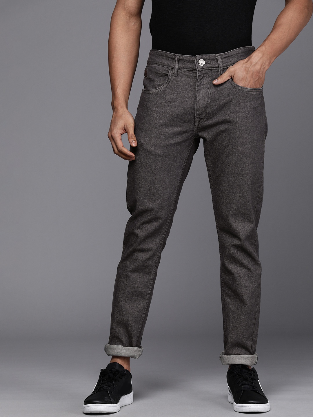 

WROGN Men Grey Self Designed Slim Fit Stretchable Jeans